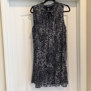 DKNY Pleated/Lined Print Dress